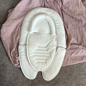 Bloom Baby Universal Snug in coconut (white)